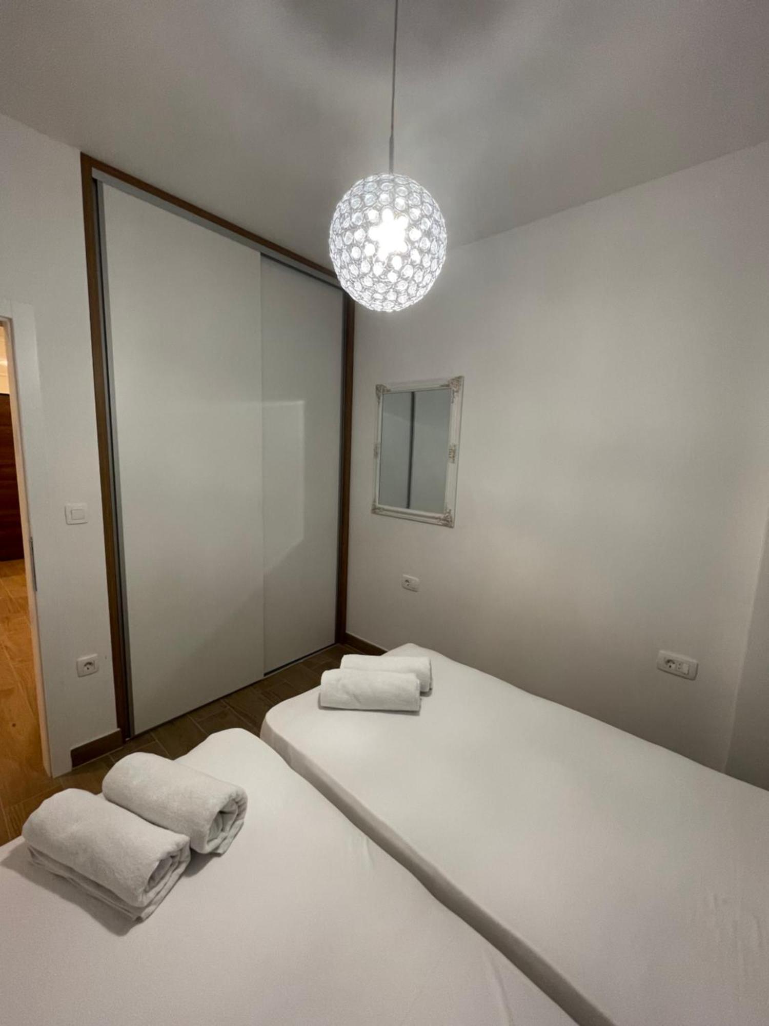 Toro Hospitality Apartment Мостар Екстериор снимка