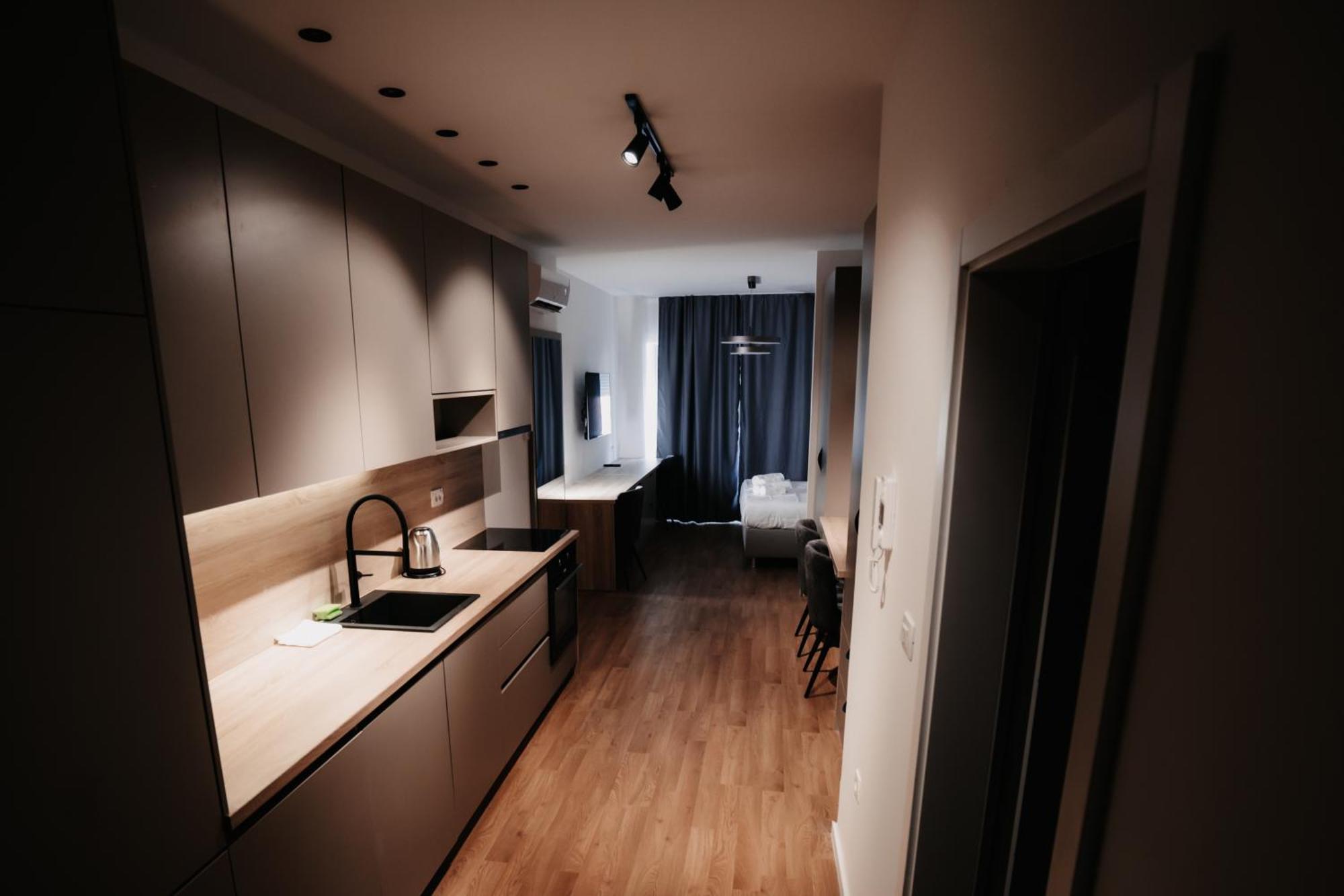 Toro Hospitality Apartment Мостар Екстериор снимка