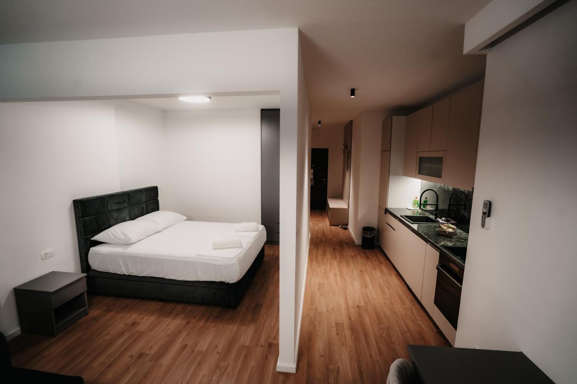Toro Hospitality Apartment Мостар Екстериор снимка
