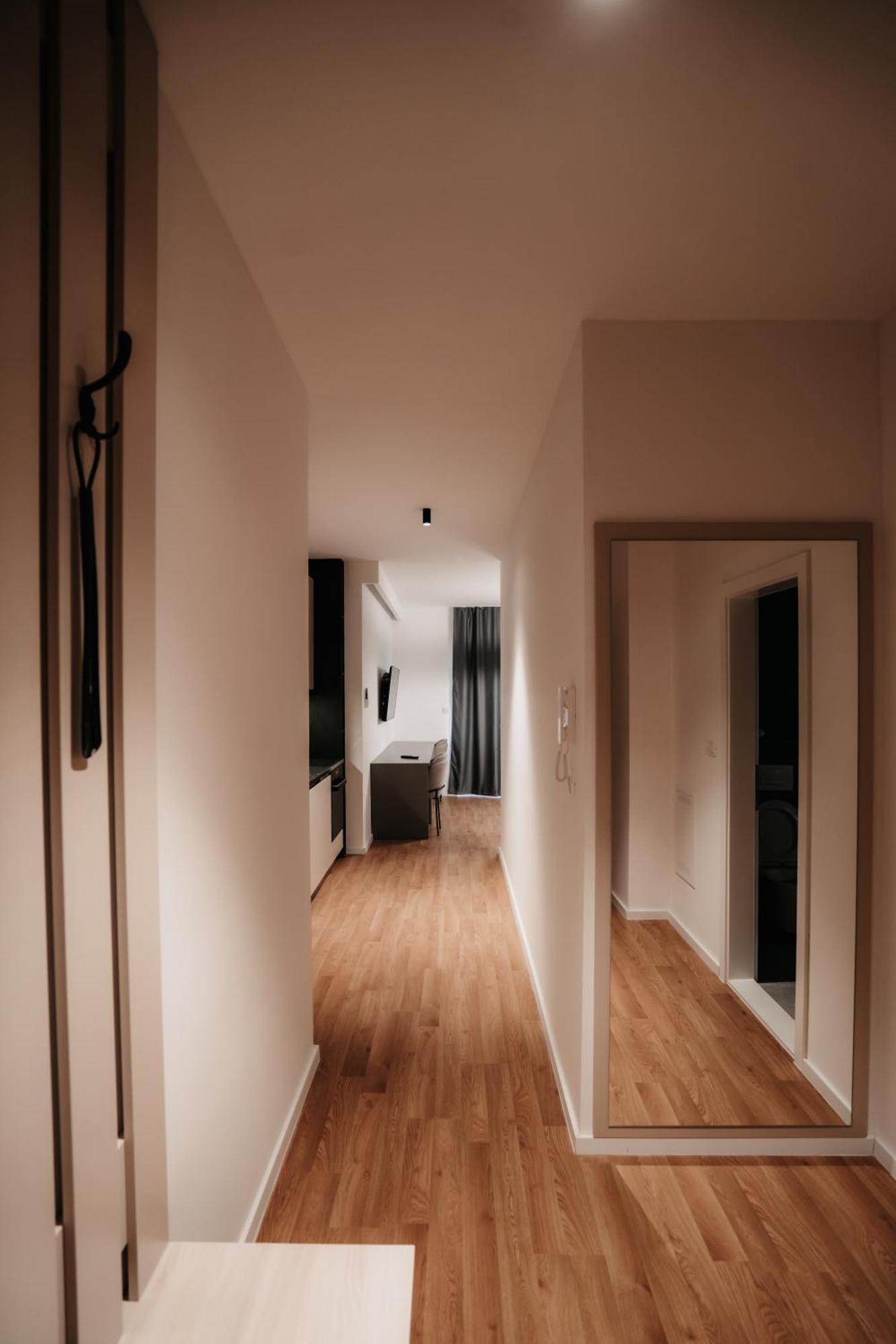 Toro Hospitality Apartment Мостар Екстериор снимка