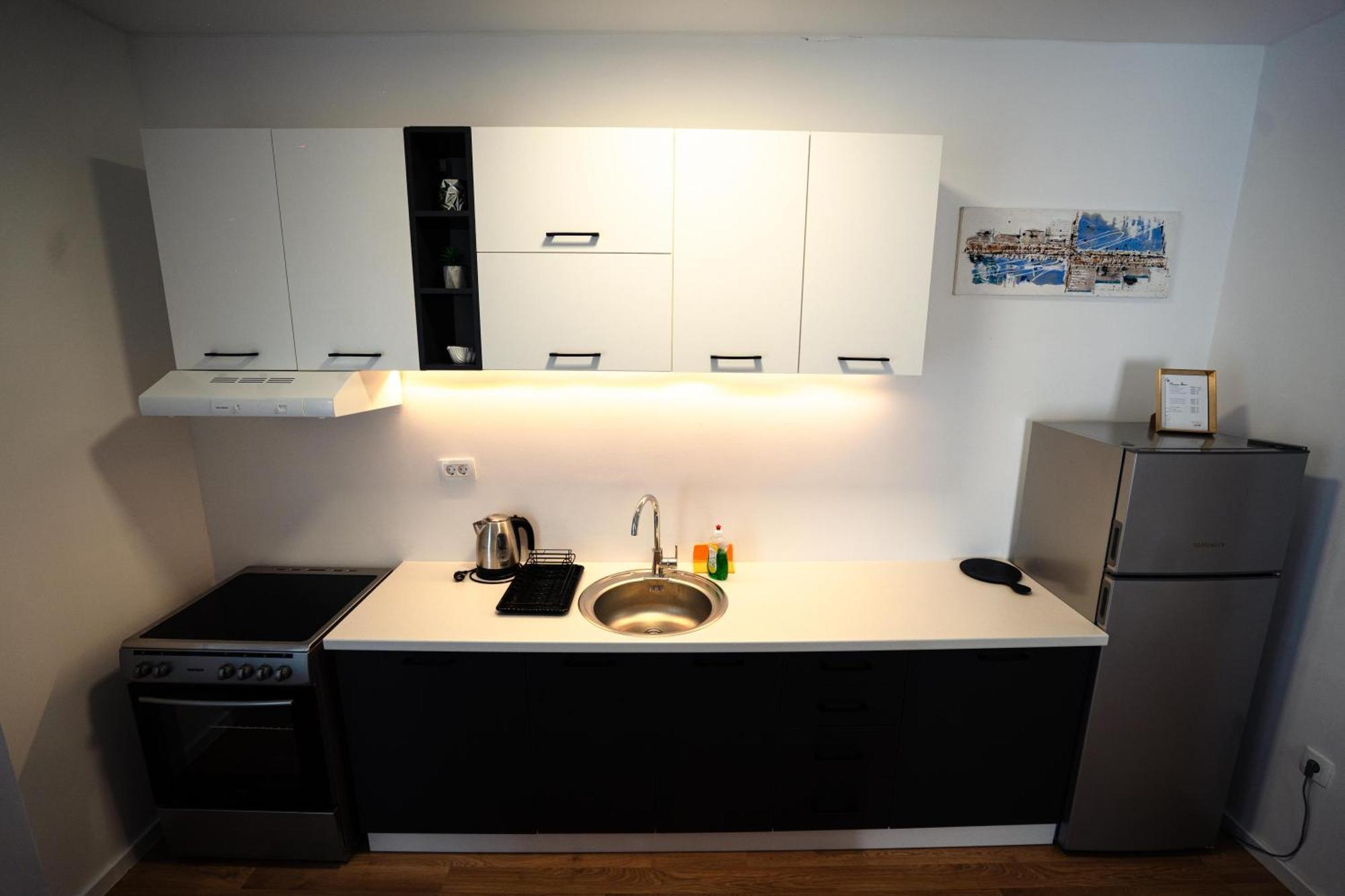 Toro Hospitality Apartment Мостар Стая снимка
